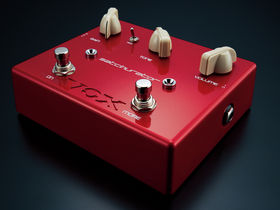Musikmesse 08: Vox and Joe Satriani announce The Satchurator distortion pedal